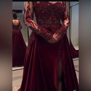 This is new, I just wore this one time at my wedding.